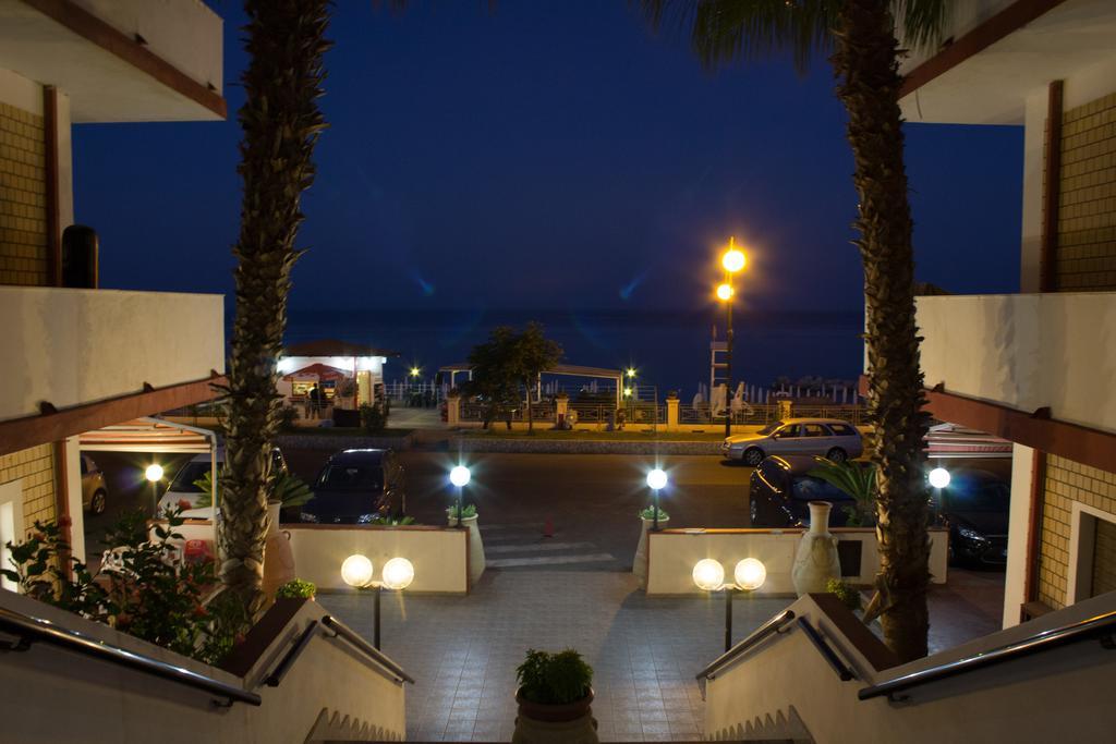 Hotel Miramare Cirò Marina Εξωτερικό φωτογραφία