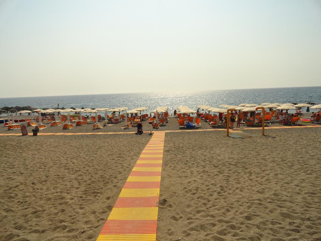 Hotel Miramare Cirò Marina Εξωτερικό φωτογραφία